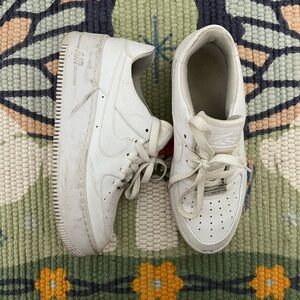 Nike Airforce 1s White👟